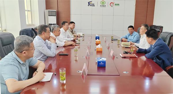 濰坊市人大常委會機關二級巡視員、濰坊市企業(yè)家...